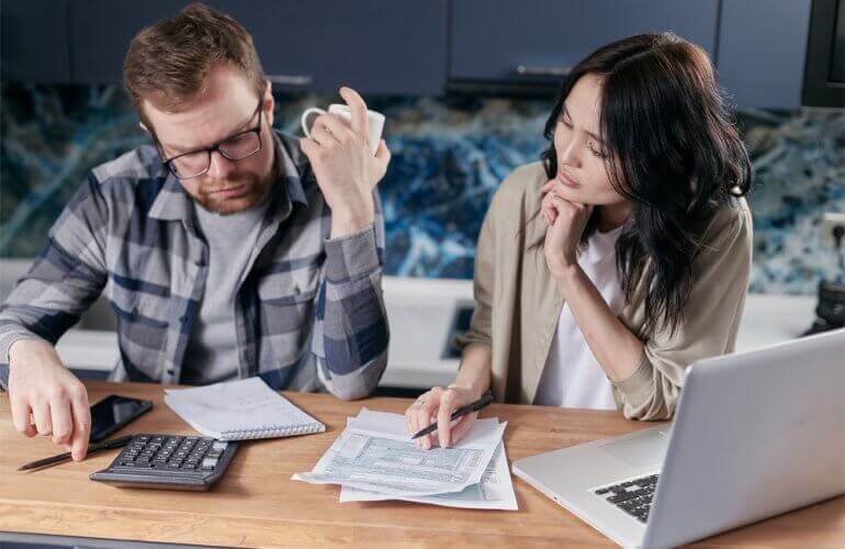 Откажут ли в кредите, если у мужа плохая кредитная история?