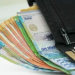 Зарплаты некоторых казахстанцев могут вырасти до 50%